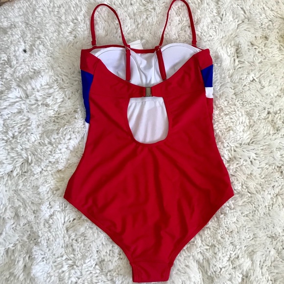 Last one ***Sexy One Piece - Picture 5 of 6